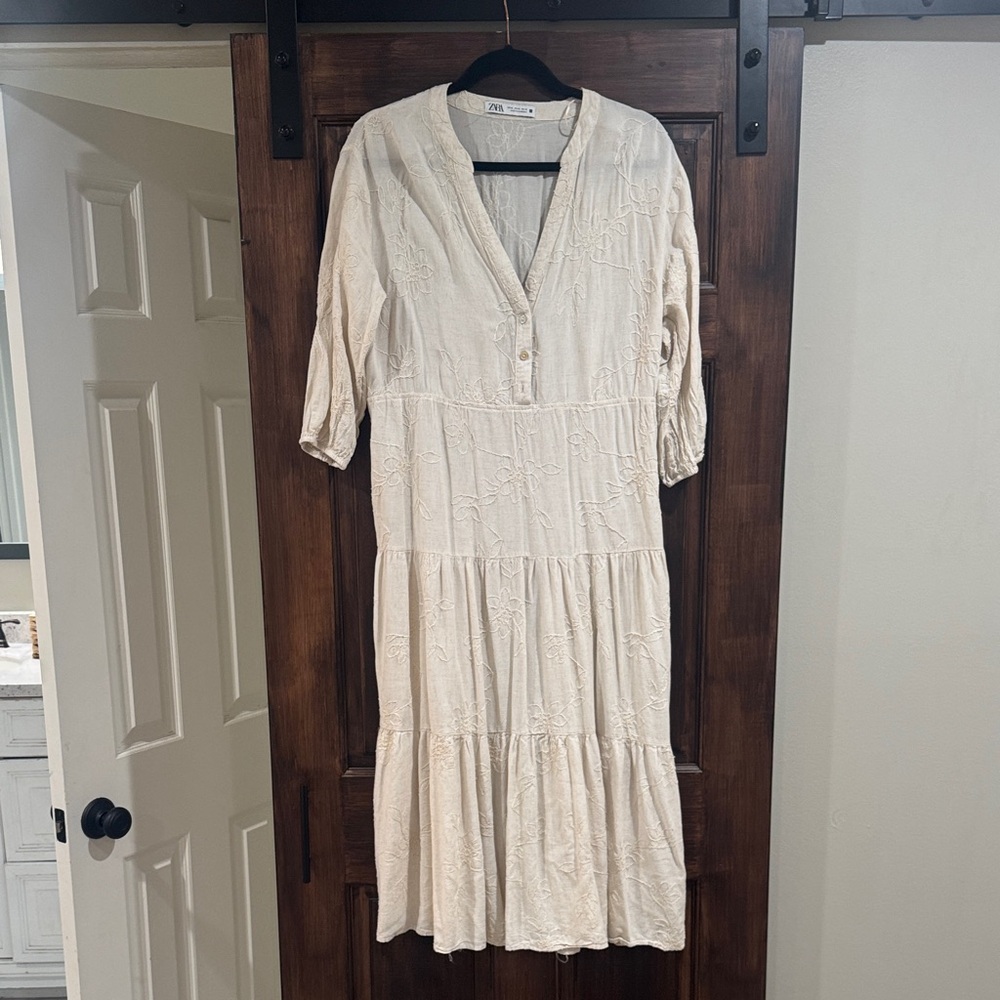 Zara Cream Long Sleeve Dress